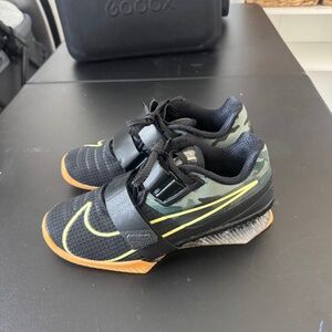 Nike Romaleos 4 men’s size 5.5
